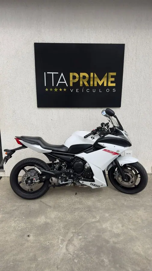 YAMAHA XJ6-F 2011